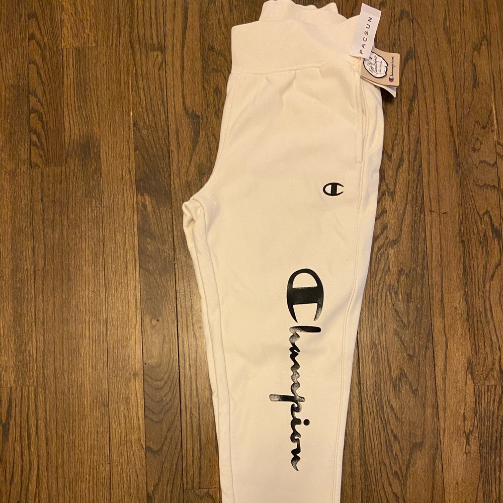 Champion NWT sweatpants